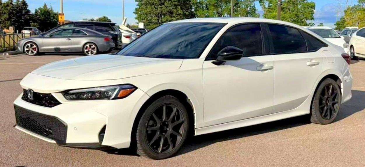 2025-Honda-Civic-0-14318113406462585
